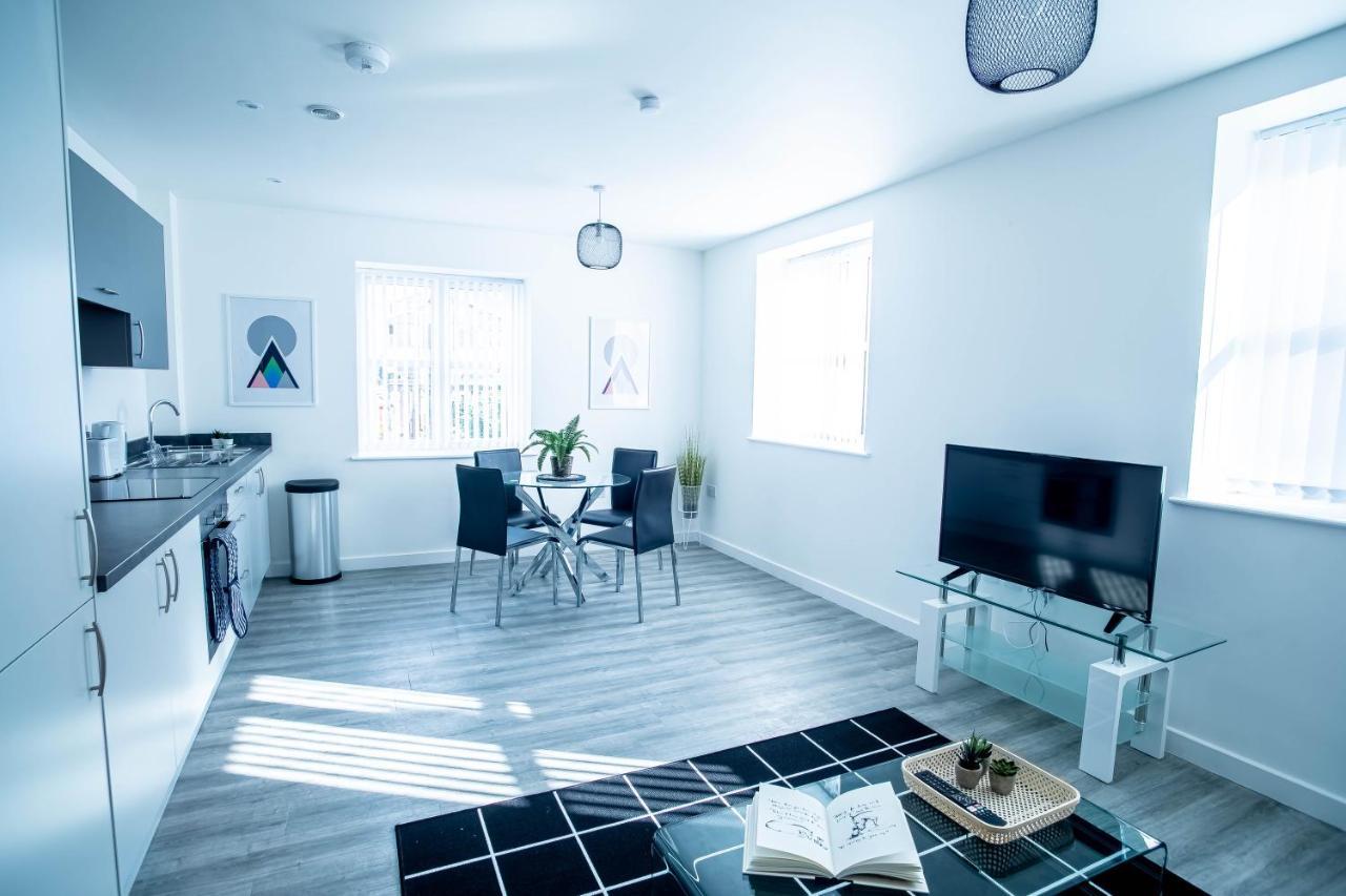 Luxury Apartments Available Next To Train Station - The Wallgate Apartments Wigan - Free Parking Екстер'єр фото