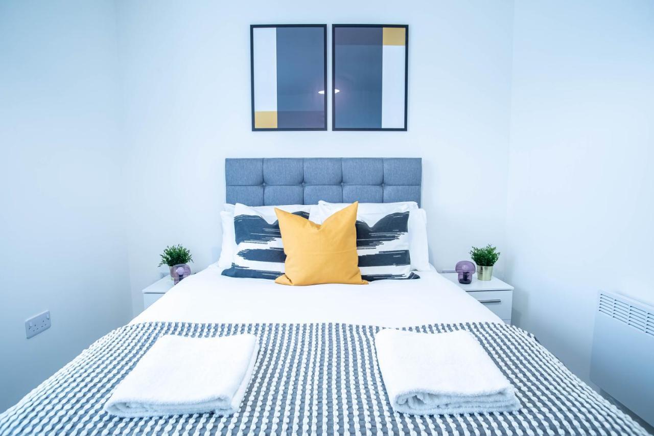 Luxury Apartments Available Next To Train Station - The Wallgate Apartments Wigan - Free Parking Екстер'єр фото