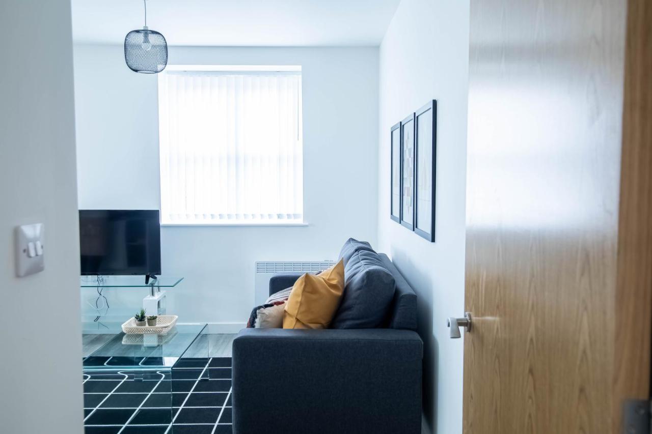 Luxury Apartments Available Next To Train Station - The Wallgate Apartments Wigan - Free Parking Екстер'єр фото