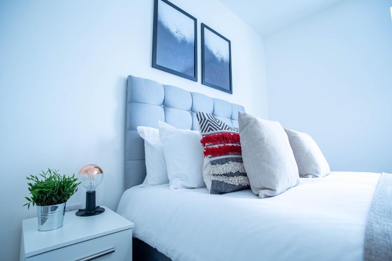 Luxury Apartments Available Next To Train Station - The Wallgate Apartments Wigan - Free Parking Екстер'єр фото